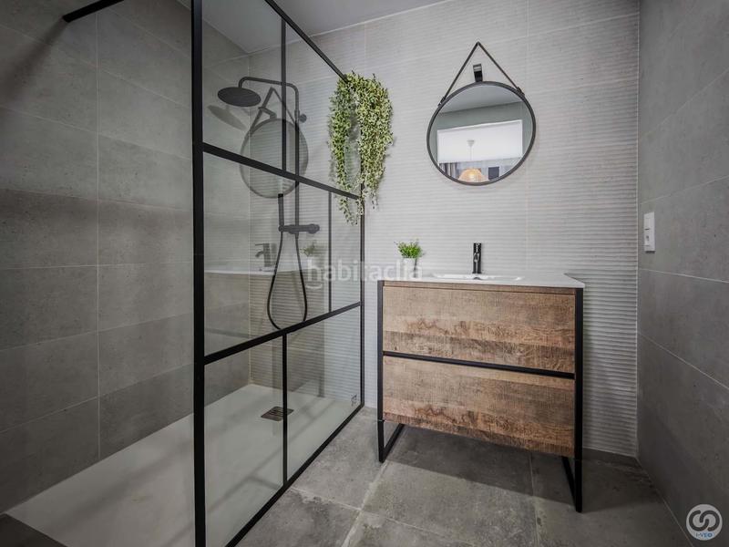 Foto cd6e99e8-751a-45bf-ba3a-fb3064211160. Casa adossada amb calefacció aparcament piscina a Empuriabrava