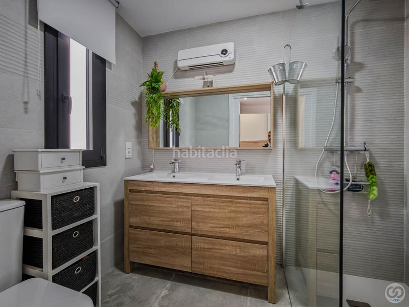 Foto e9102efc-465b-4caf-82c4-7553804318e2. Casa adossada amb calefacció aparcament piscina a Empuriabrava