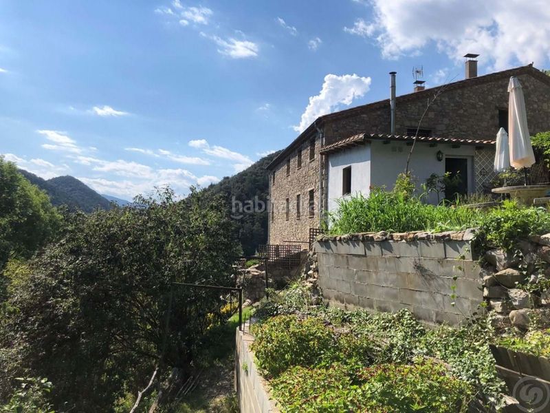Foto 8afdddea-d91a-47b7-a471-a770d130d485. Casa amb calefacció aparcament a Vall de Bianya (La)