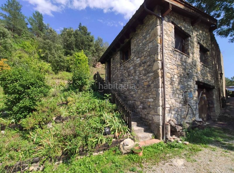 Foto f5b2c7fd-a3ea-41eb-8581-5eb212e65427. Casa amb calefacció aparcament a Vall de Bianya (La)
