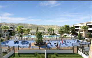 Pis a Monforte del Cid. Apartamento de 3 dormitorios en planta baja con jardín privado y