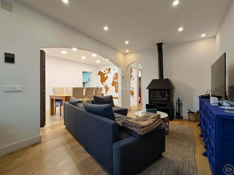 Foto 2a8b2db7-9267-4722-8f58-c70cec985738. Casa adossada amb aparcament piscina a Puigmal - Mas Nou Empuriabrava