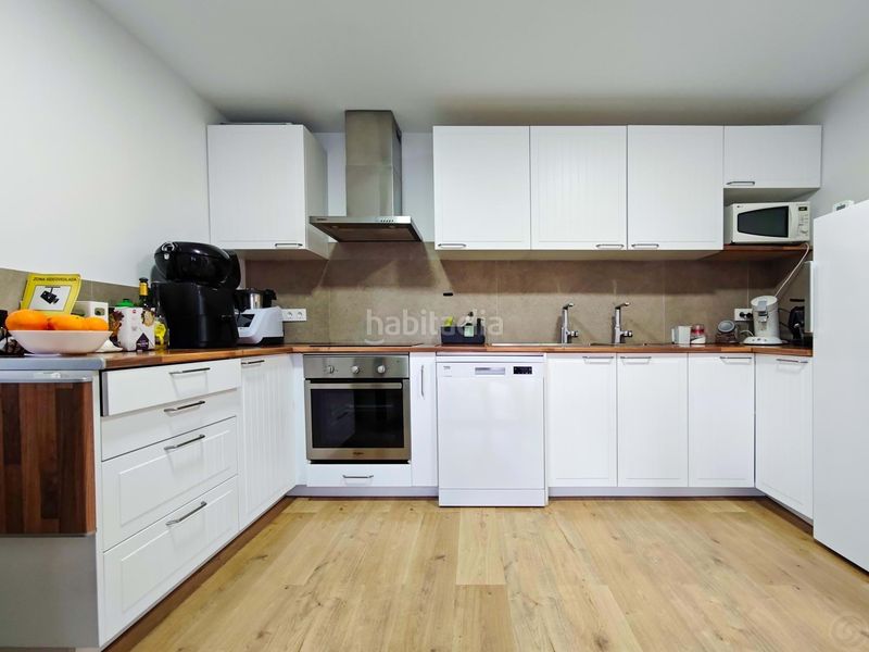 Foto abdc3d9b-773b-4b7f-9b9c-a8e4ff724021. Casa adossada amb aparcament piscina a Puigmal - Mas Nou Empuriabrava