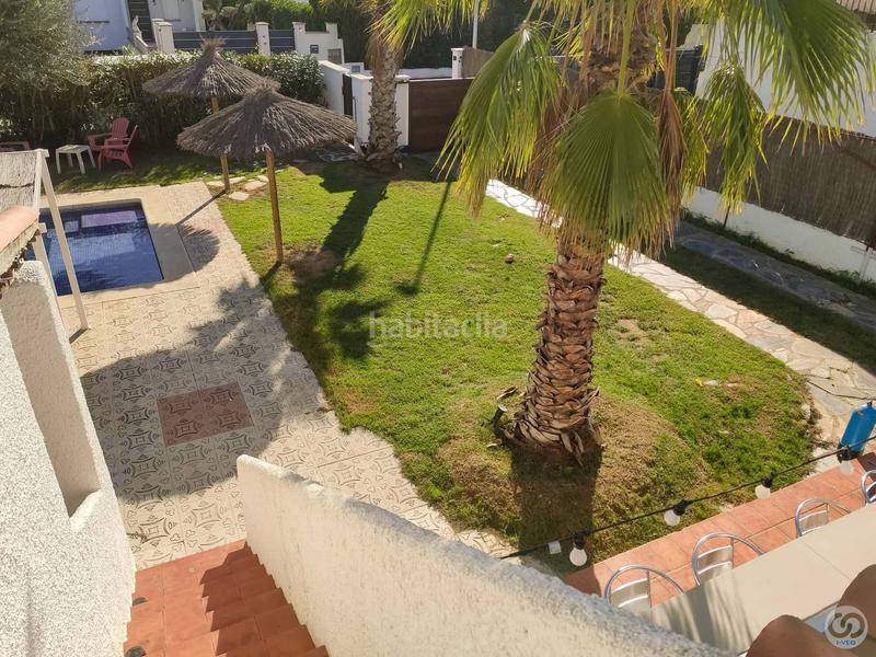 Foto bf883754-5c5b-4eda-9f09-5cafb5d33b2f. Casa adossada amb aparcament piscina a Puigmal - Mas Nou Empuriabrava