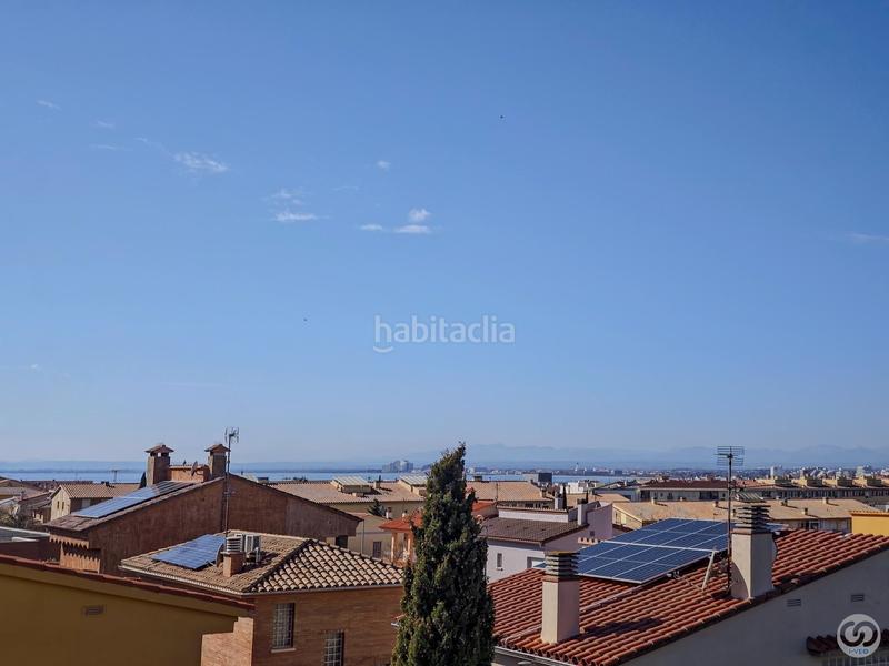 Foto 1f27788b-0062-4857-8ce3-bd8e776e5937. Casa villa de lujo con amplios espacios, jardín privado y garaje para 2 coches. disfruta de vistas panorámicas, acabados de al en Roses