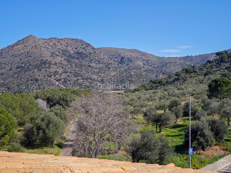 Foto 5d0ecdac-e8ad-4676-b229-a115c8c11e52. Casa villa de lujo con amplios espacios, jardín privado y garaje para 2 coches. disfruta de vistas panorámicas, acabados de al en Roses