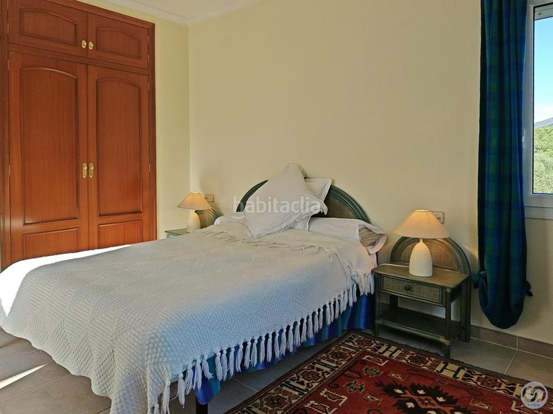 Foto a1e2a8fc-8072-464d-9e29-2fd27e952a02. Casa villa de lujo con amplios espacios, jardín privado y garaje para 2 coches. disfruta de vistas panorámicas, acabados de al en Roses