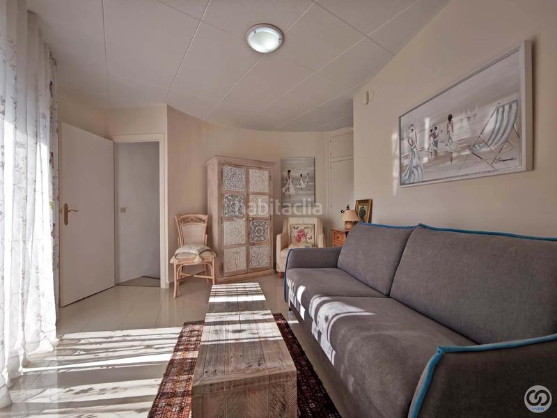 Foto 39faed49-a037-4efa-b6e0-52291f42c7b9. Reihenhaus mit parking pool in Cap Ras - Creus - Falconera Empuriabrava