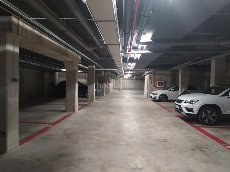 Foto 45732f17-eb3c-4f36-ba63-6709c6c6d4a8. Autoparkplatz in avinguda can serra 3 in Montgat