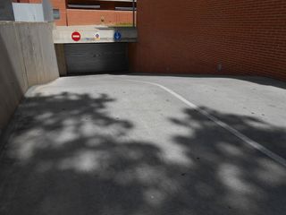 Autoparkplatz in Carrer d'Armenteres 23