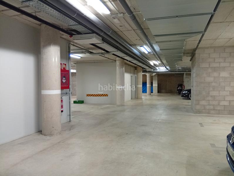 Foto 8f8d4d93-fdb8-4fa3-8e50-972cc5266718. Aparcament cotxe a carrer d'anselm clavé 21 a Centre-Can Nadal Sant Feliu de Llobregat