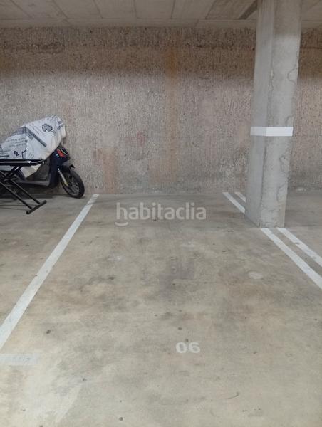 Foto f176456f-9b5e-4aa7-acbb-047e4b5b7be0. Aparcament cotxe a carrer d'anselm clavé 21 a Centre-Can Nadal Sant Feliu de Llobregat