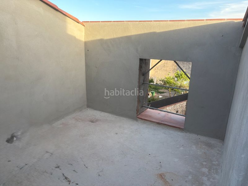 Foto 1cad7ecf-8a23-4bde-a177-3dfcdf3fd4ab. Casa aparellada a carrer cervantes 1 a Poble Calonge