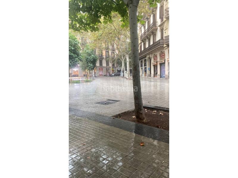 Foto 5536a417-f508-4bb9-983c-60bf1e69eb29. Pas-de-porte local commercial dans Dreta de l´Eixample Barcelona
