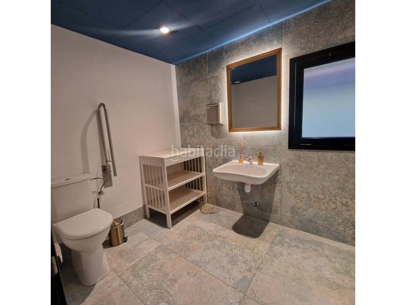 Foto 7f6a669a-bb1e-425b-8bf9-87b4e4c14101. Affitto locale commerciale in Montmeló