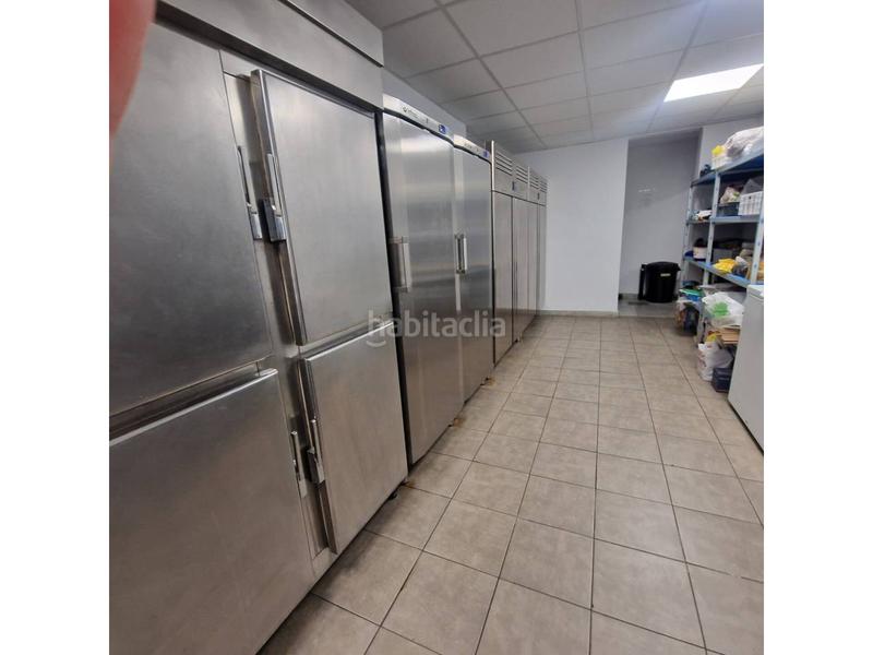 Foto 9fc5c722-2254-4a69-a03c-2df887abac1c. Lloguer local comercial a Montmeló