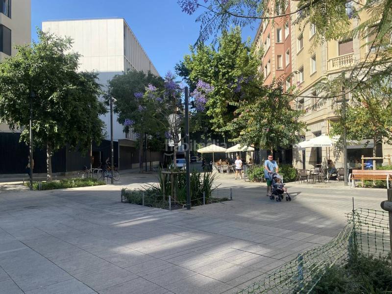 Foto a7a6273b-bdbe-4e1c-bbc0-a530c72c352d. Traspaso local comercial traspaso de restaurante c3 eixample izquierdo en Barcelona