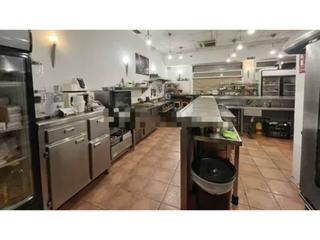 Local commercial à Besòs - Maresme. Venta de restaurante c2 con salida de humos