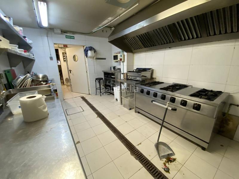 Foto 6499c030-efab-42fa-b42c-18209fa07db8. Traspàs local comercial a Carmel Barcelona