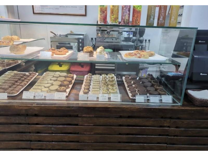 Foto 714d166e-b120-4b04-b454-689630d23823. Traspaso local comercial traspaso pasteleria reposteria con obrador en gracia en Barcelona
