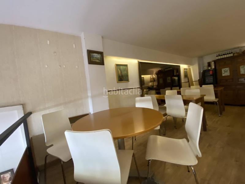 Foto b9758b8b-7312-45ff-8a32-ca0d366fcd86. Traspaso local comercial traspaso cafetería c1 san gervasi en Barcelona