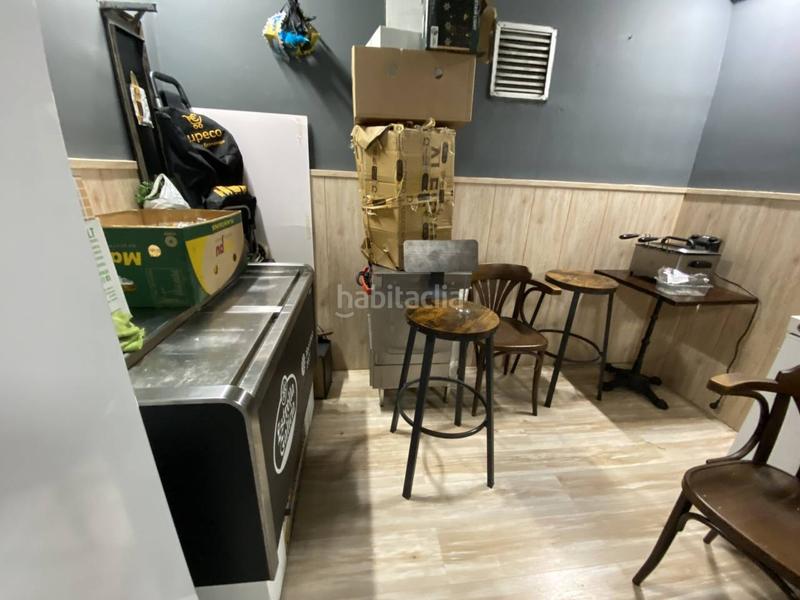 Foto b64b4742-a17a-428c-b5d3-59afcaf44638. Transfer business premise in Sant Antoni Barcelona