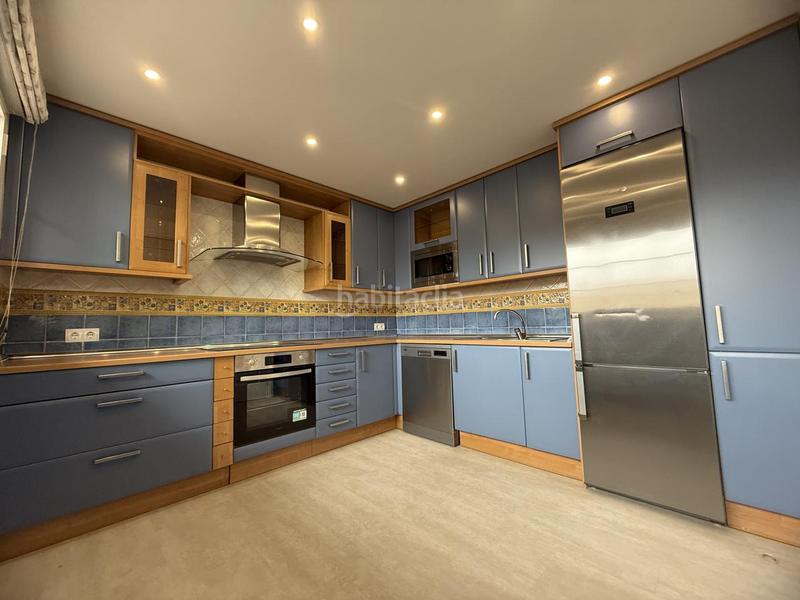 Foto b45cb19f-c16d-46e3-8bc7-68f10a37325b. Miete reihenhaus mit heizung pool in Sector S Boadilla del Monte