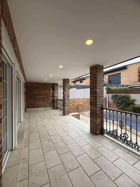 Foto ef7614f2-1e60-4a4b-9cef-e5cb224efc58. Rent semi detached house with heating pool in Sector S Boadilla del Monte