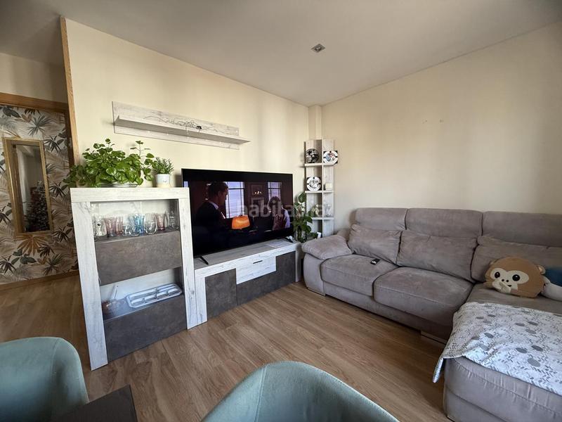 Foto 443006ce-636d-45c2-a7c2-28dfa6e5cb42. Etagenwohnung mit heizung in Villaverde Alto Madrid