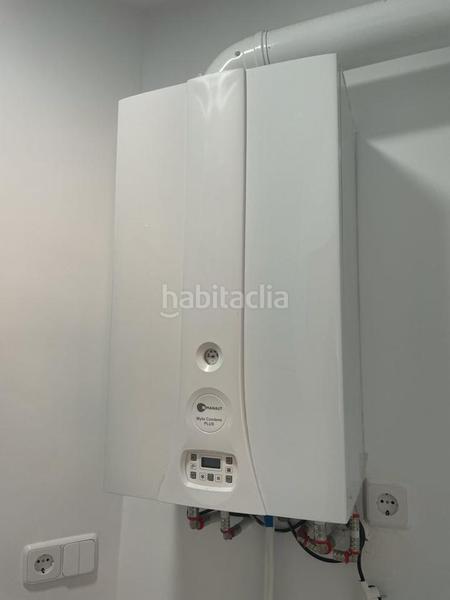 Foto c97d6ef6-0496-4c60-a637-81ad85fe0923. Piso en Abrantes Madrid