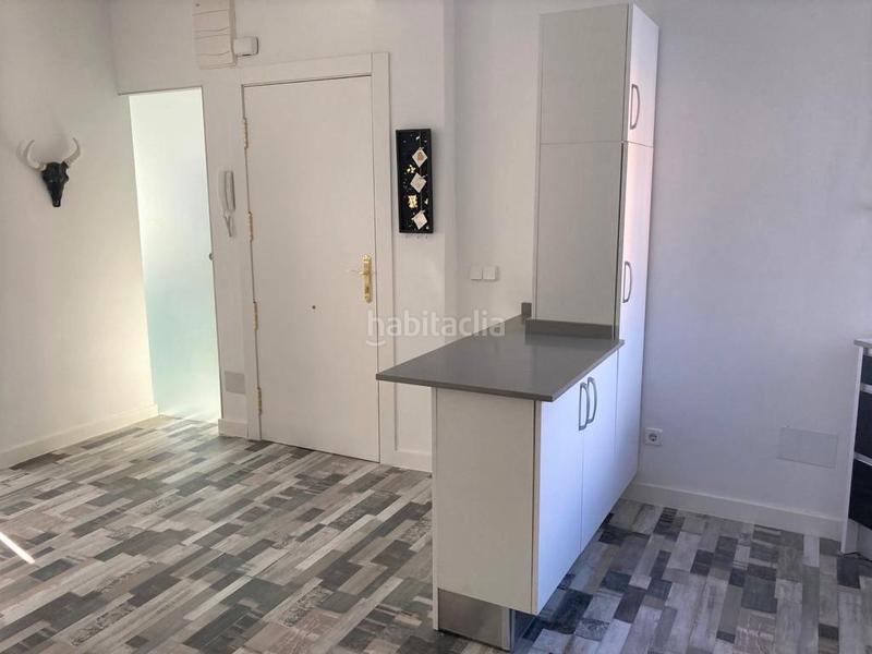 Foto cd3d91d2-6b88-48b4-b1d8-daf65cf57e53. Piso en Abrantes Madrid