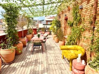tic  Carrer de la indstria. Exclusivo tico-estudio