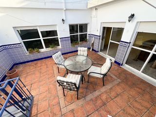 Casa a San Jose de la Rinconada. Vivienda en planta alta con 3 habitaciones y amplios espacios!!