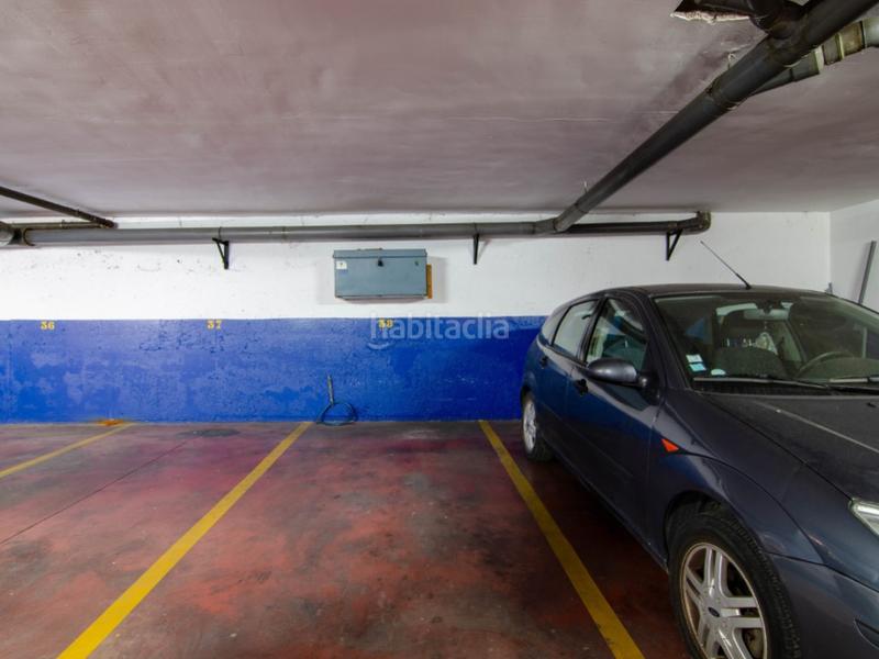 Foto c7d60a38-6c31-401b-be32-96994d91b374. Autoparkplatz in San Jose de la Rinconada