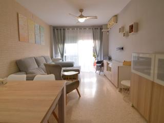 Piso  N/a. Vive como en una casa con las ventajas de un piso!