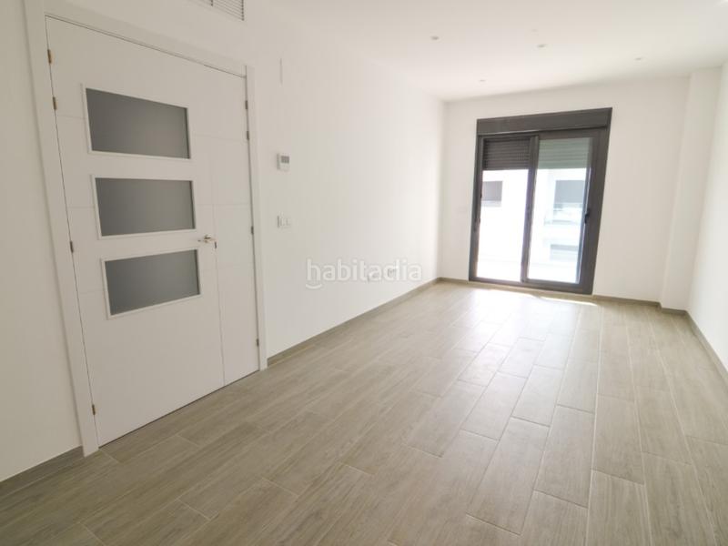 Foto 416ca691-57e7-467d-a573-c4c535cdcceb. Lloguer pis amb aparcament a San Jose de la Rinconada