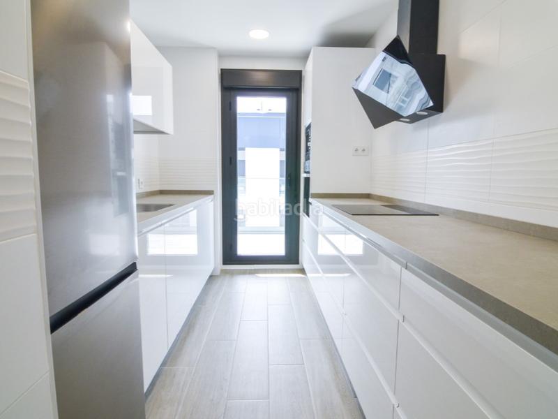 Foto 520fe664-b7ba-48e2-be67-113c1414c56f. Lloguer pis amb aparcament a San Jose de la Rinconada