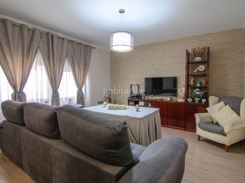 Foto 5028ddb2-b9ef-4bb1-9f8d-6319711200df. Casa amb aparcament a San Jose de la Rinconada