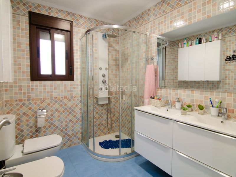 Foto 85728cec-63b5-48f3-a512-db76fb38b266. Casa amb aparcament a San Jose de la Rinconada