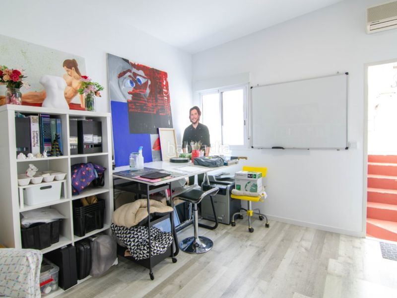 Foto c3b296cc-ca48-4f92-8ed2-5815e9acf872. Casa amb aparcament a San Jose de la Rinconada