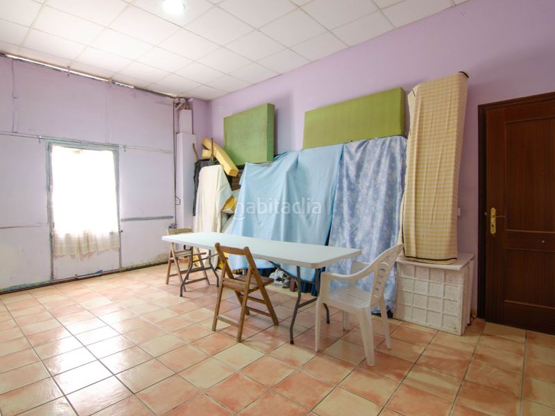 Foto 13e90840-0c8d-4ccf-8b3d-7eb870c1e42f. Casa amb aparcament a Brenes