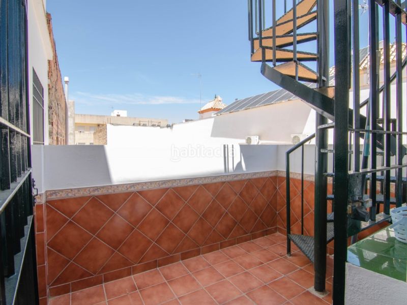 Foto 385c4cdb-0a49-416e-aaa9-5570a2b0f532. Casa amb aparcament a Brenes
