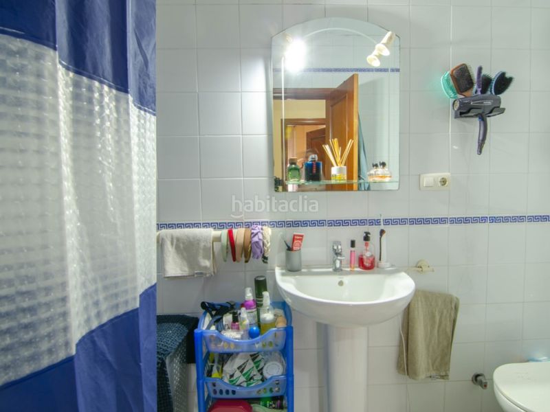 Foto 64e1144e-fed9-4e11-b0e8-a42e7d4accdd. Casa amb aparcament a Brenes