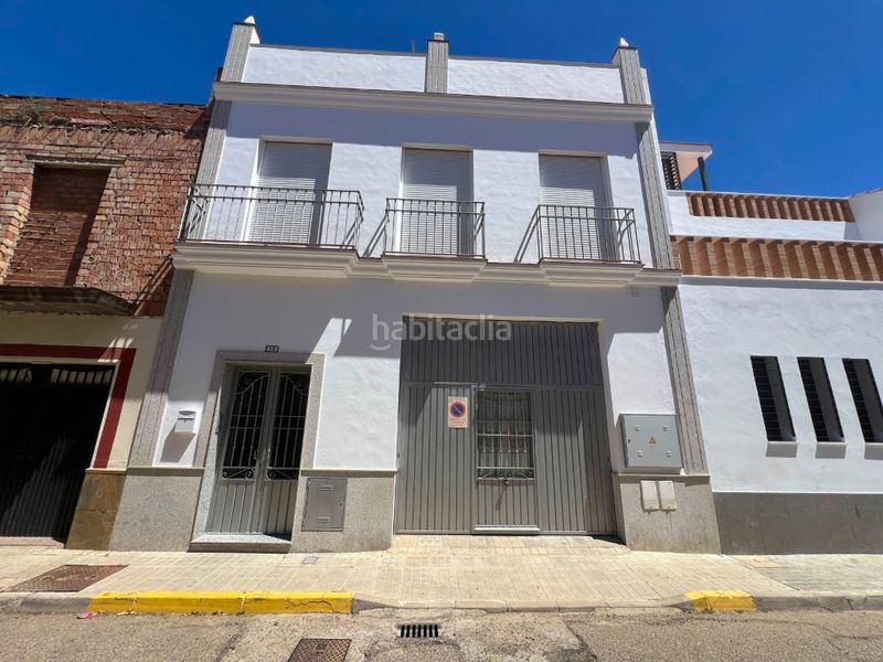 Foto 84ad28f2-eeab-4424-9576-63025007a9cf. Casa amb aparcament a Brenes
