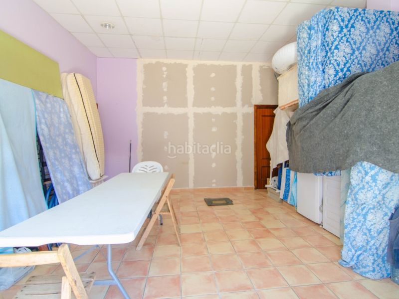 Foto 8c7893a6-ae9c-4f02-8e47-b684e84dd8ed. Casa amb aparcament a Brenes