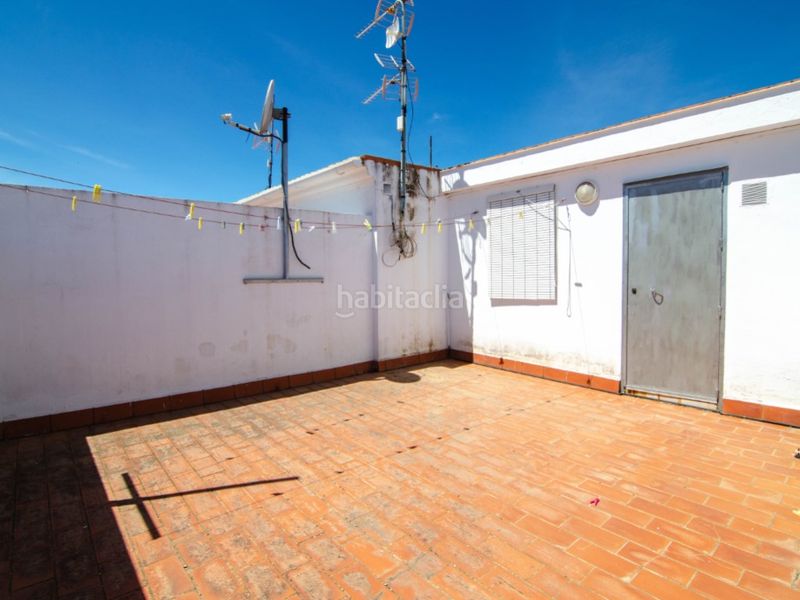 Foto acbf613c-3fcf-455c-b393-a59482cd4a73. Casa amb aparcament a Brenes
