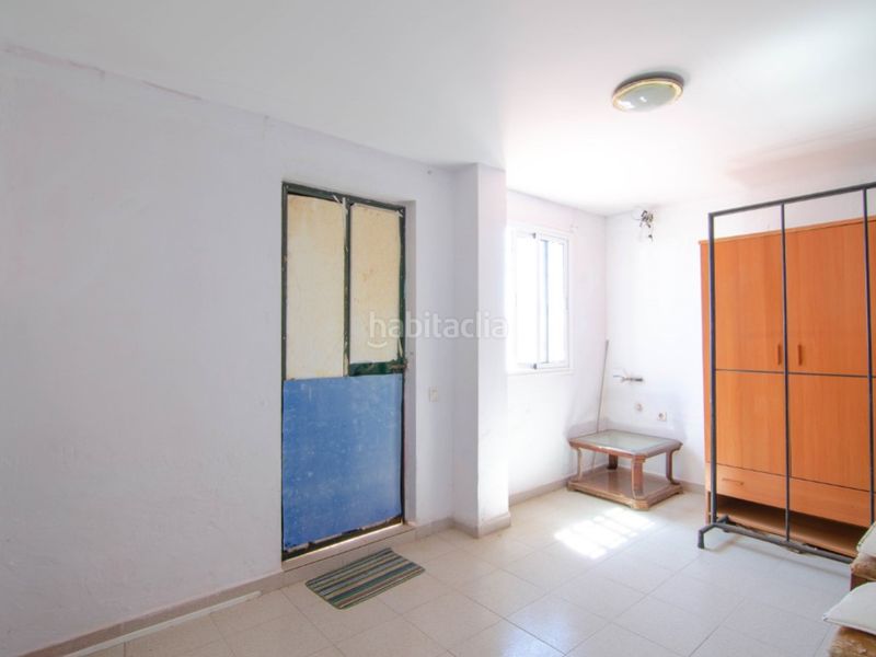 Foto d5ddb7a0-3f60-4c45-b617-7cea00a0f146. Casa amb aparcament a Brenes