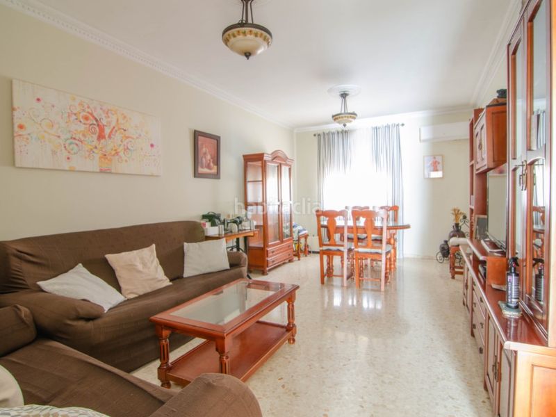 Foto 9eb3a370-5bb1-4a3d-b1e1-5dd3d8d31674. Casa amb aparcament a San Jose de la Rinconada