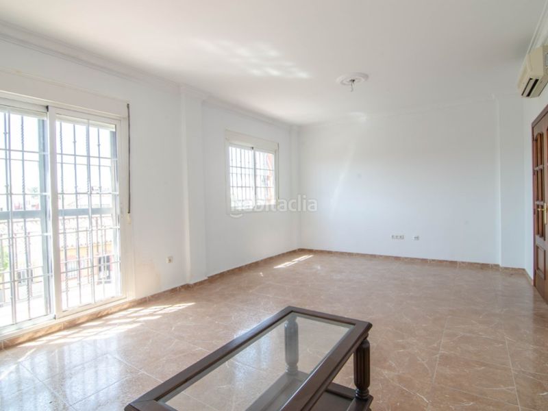 Foto f57576a8-03a9-4647-bb00-7e67e0fe0aec. Casa amb aparcament a San Jose de la Rinconada