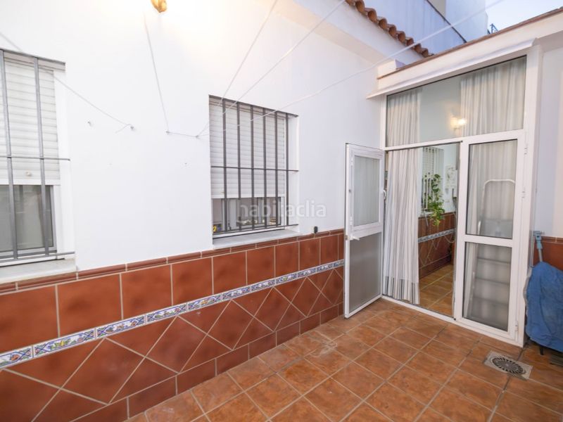 Foto b7a67c4e-7741-4285-8ec0-9b4d12ef4bb2. Casa amb aparcament a San Jose de la Rinconada